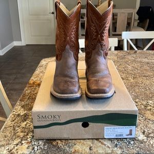 Smoky Mountain Men's Boonville Brown Leather Square Toe Cowboy Boots